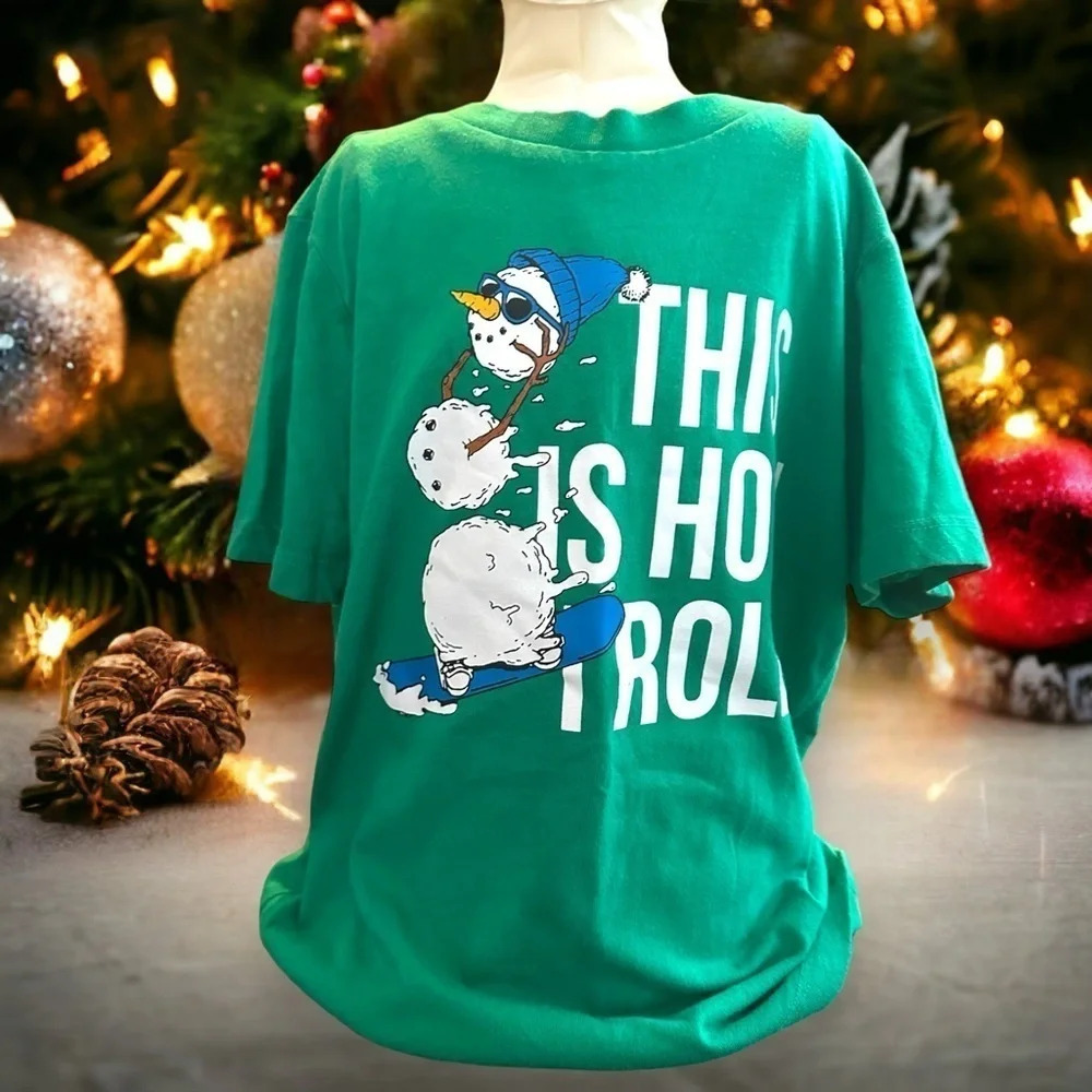 Old Navy Christmas‎ winter shirt small
